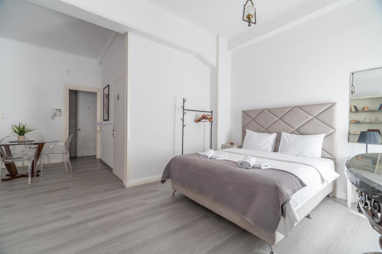 Apollonas Luxurious Apartments Atina Dış mekan fotoğraf
