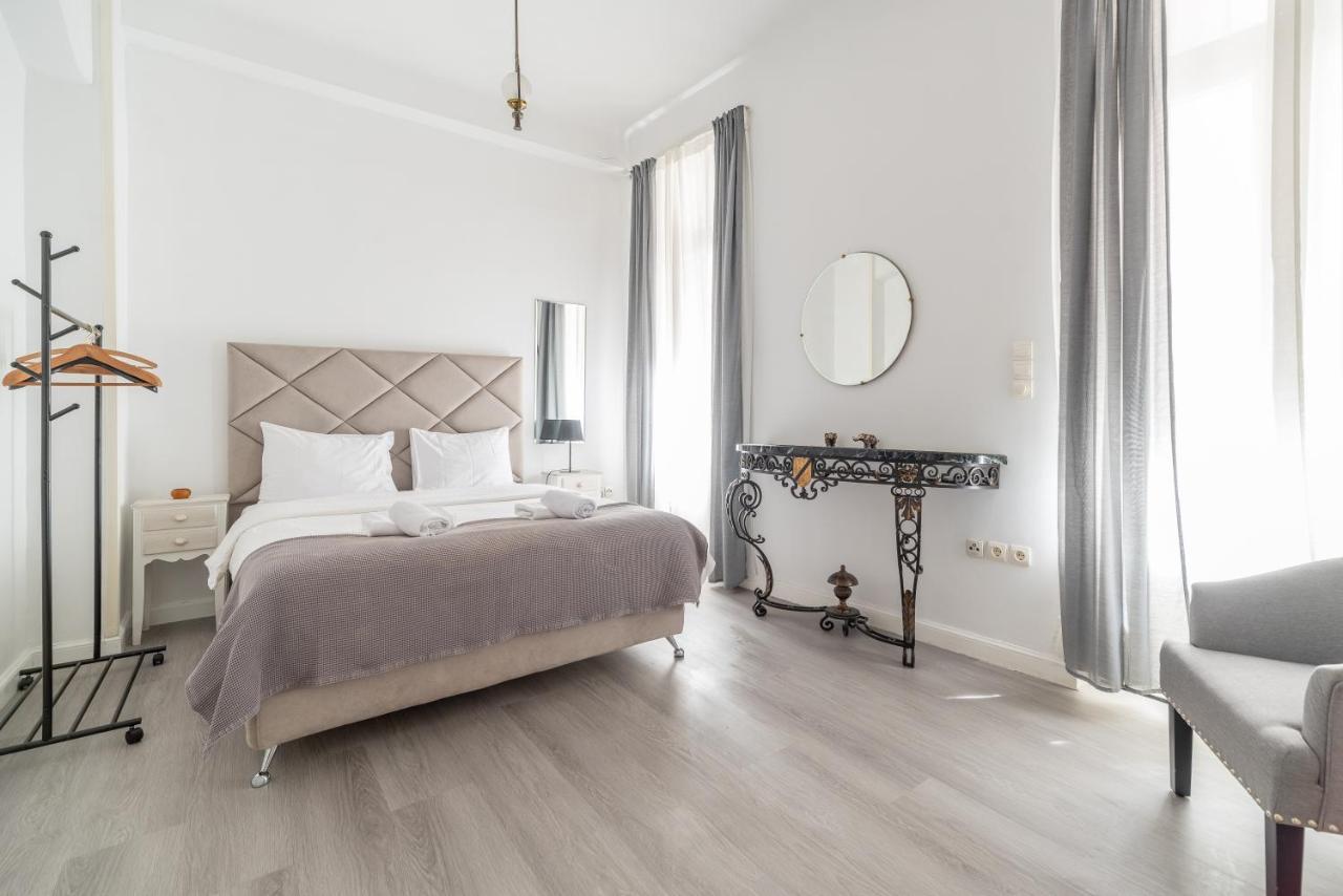 Apollonas Luxurious Apartments Atina Dış mekan fotoğraf