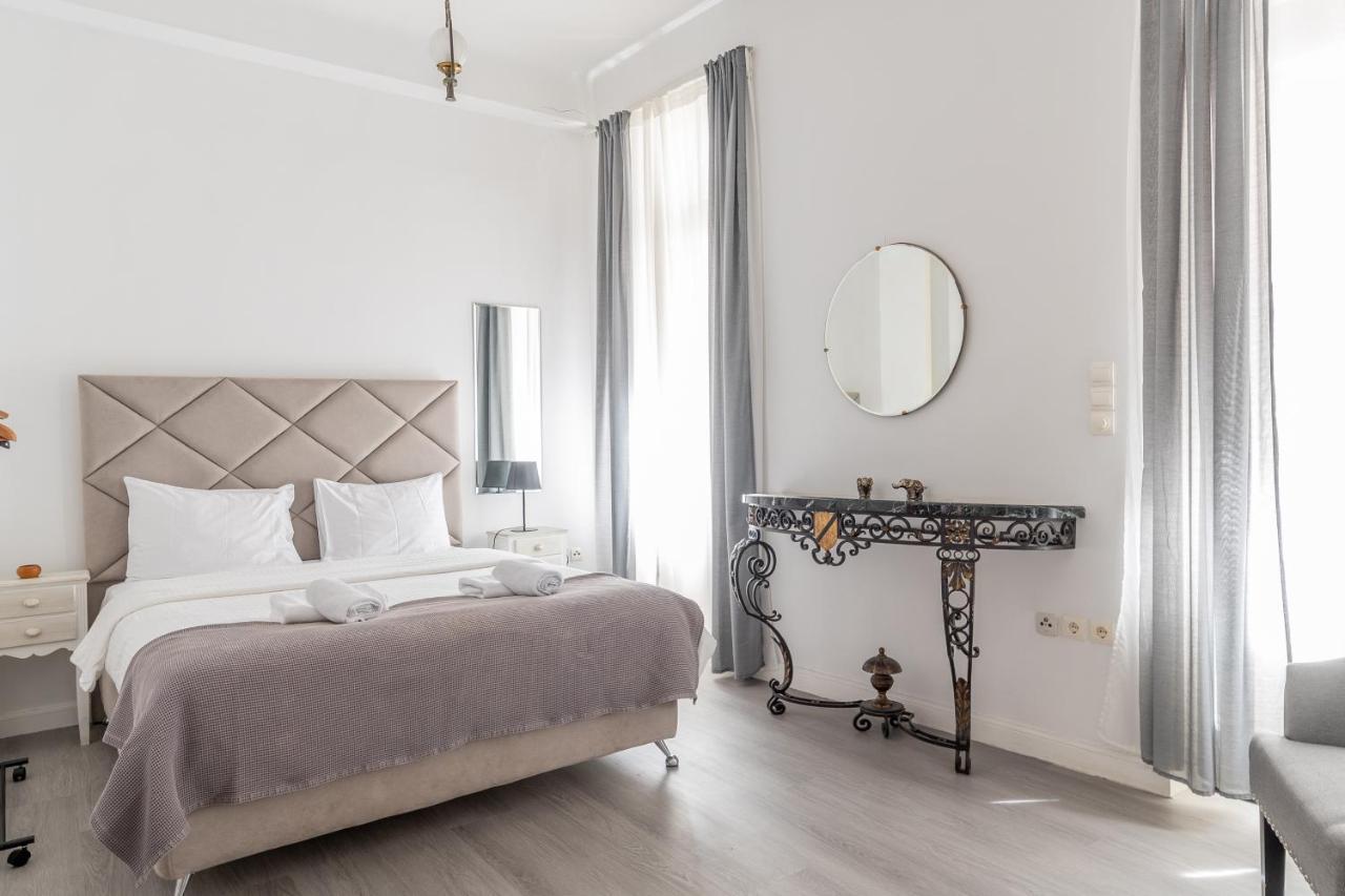 Apollonas Luxurious Apartments Atina Dış mekan fotoğraf